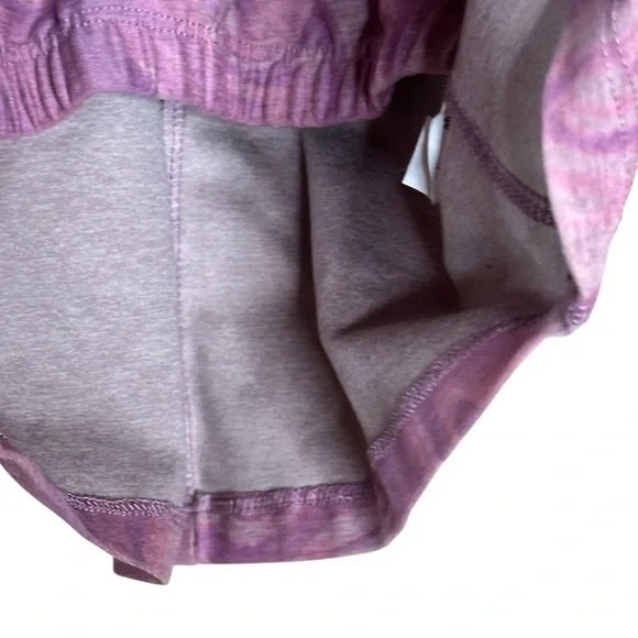 (Sold) Beyond Yoga Softmark Focus Cropped Tank in Chai Iris Melt Size Medium - Picture 3 of 8